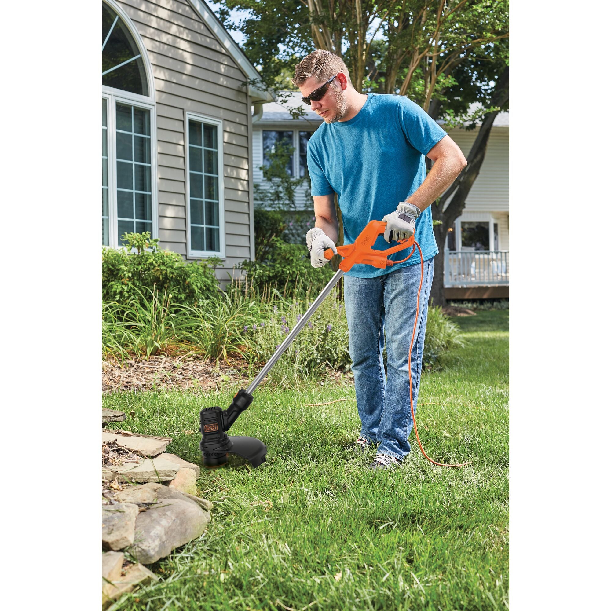4 Amp 13 in. Electric String Trimmer - Image 2