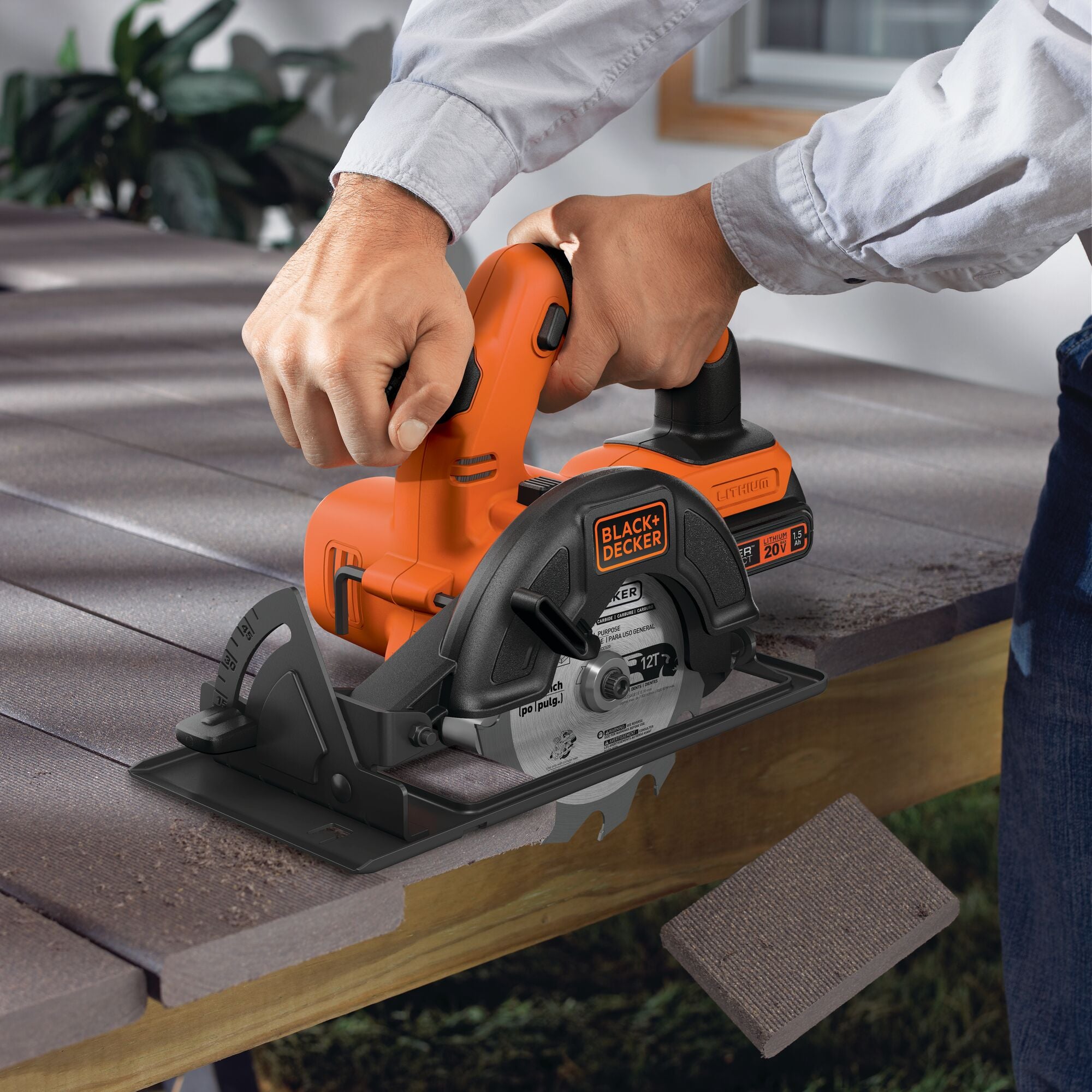 20V MAX* POWERCONNECT 5-1/2 Inch Cordless Circular Saw. Battery and Charger Not Included - Image 2